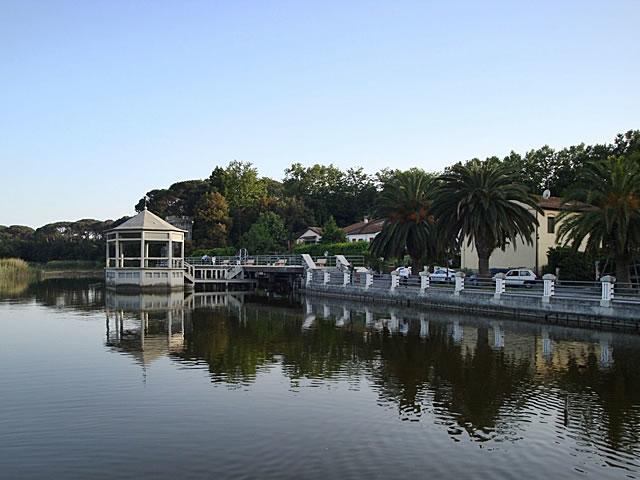 Lagomare Puccini Torre del Lago Puccini Bagian luar foto