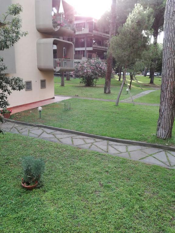 Lagomare Puccini Torre del Lago Puccini Bagian luar foto